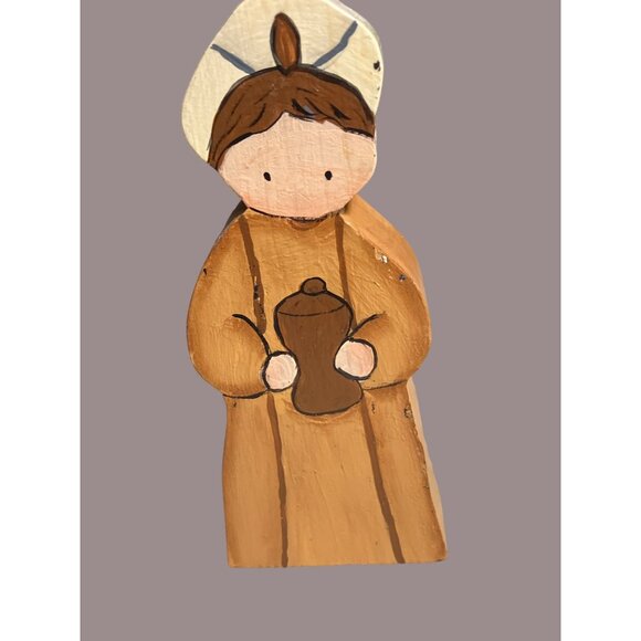 Wooden Nativity Set With Hand-Painted Figurines - Picture 4 of 14